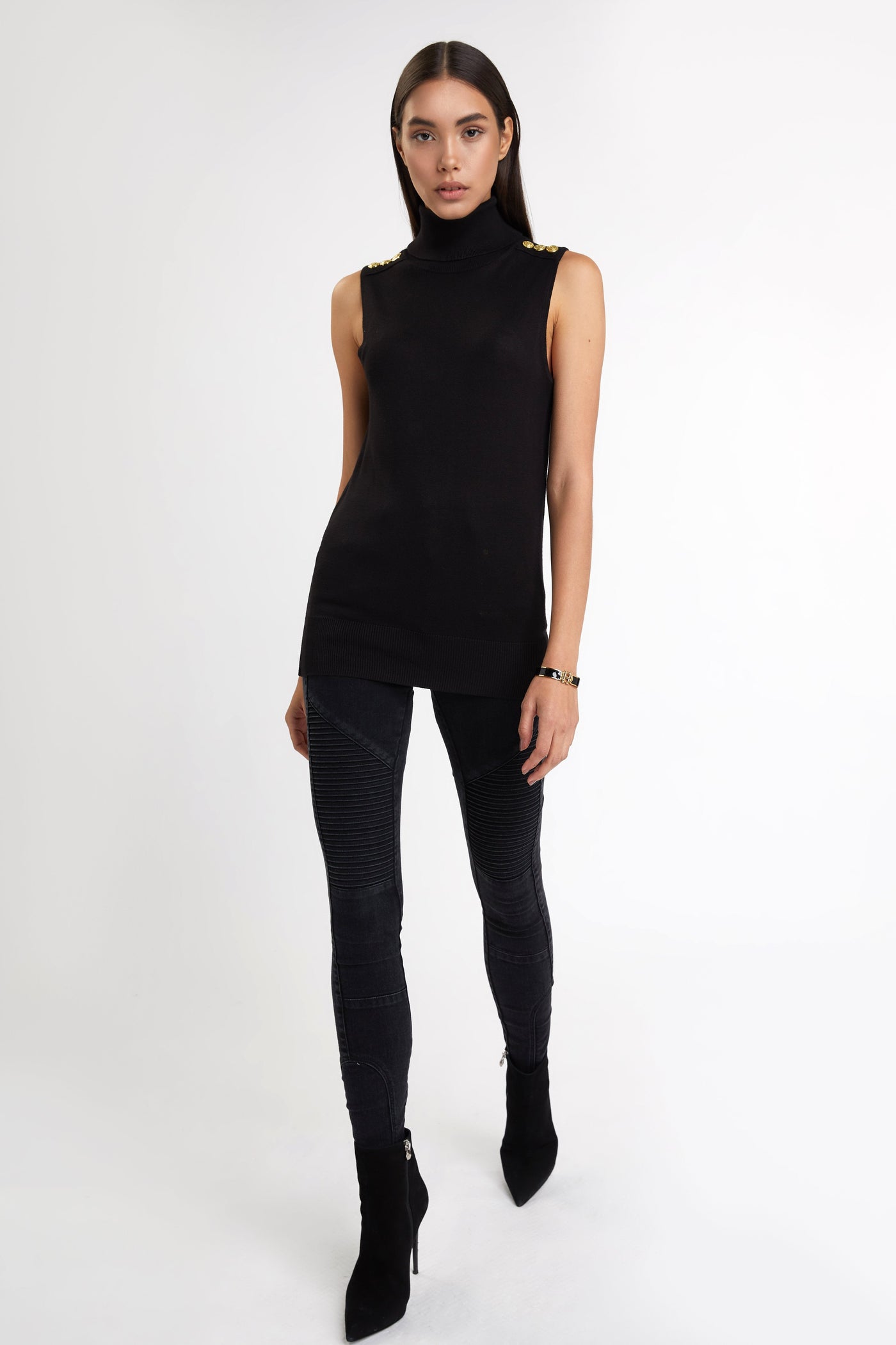 Luxury Sleeveless Roll Neck (Black)