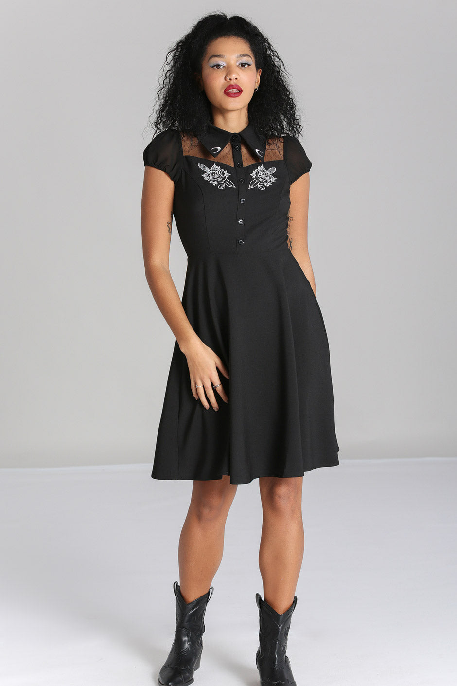 Roesia Dress