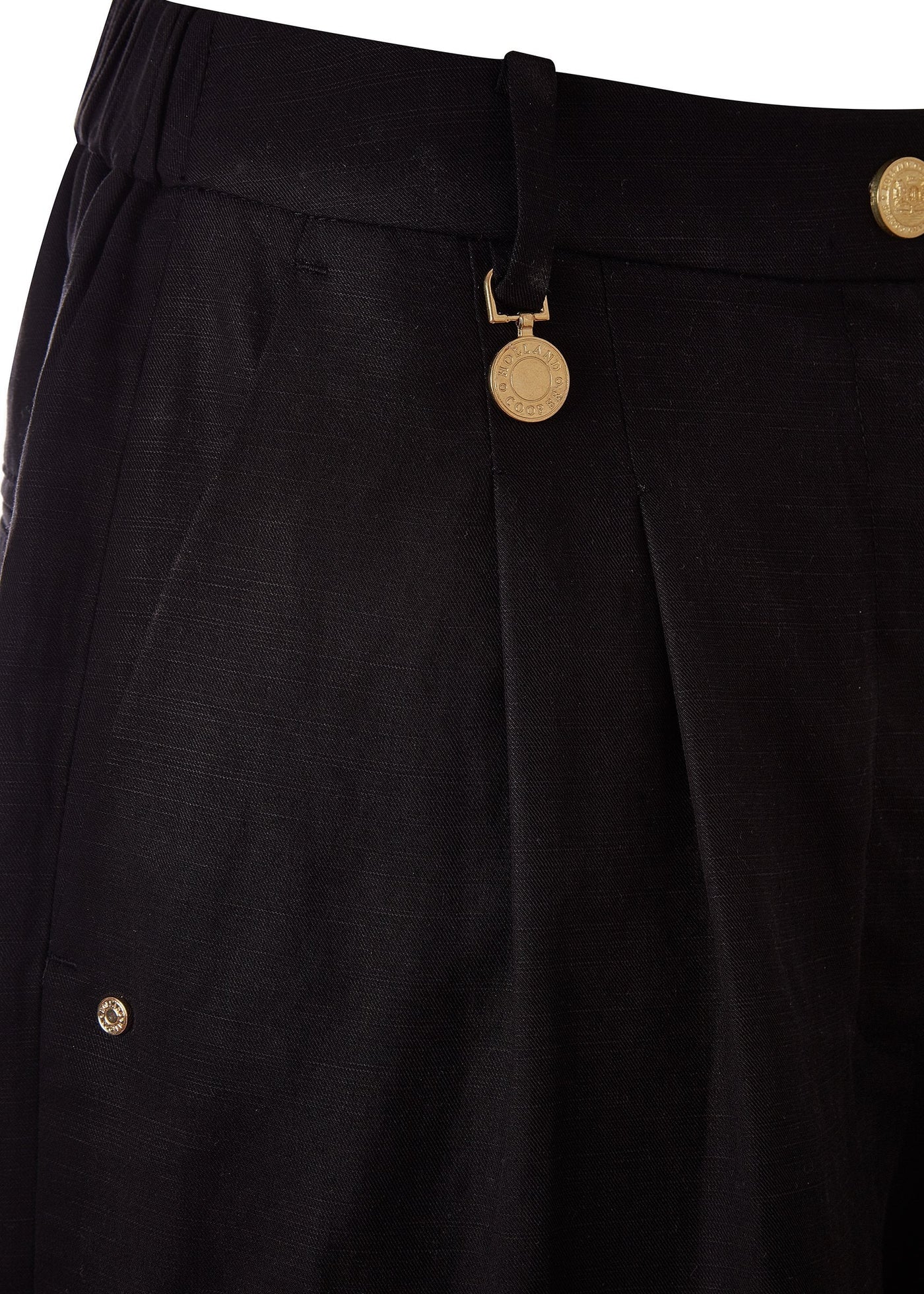 Pleated Safari Shorts (Black)