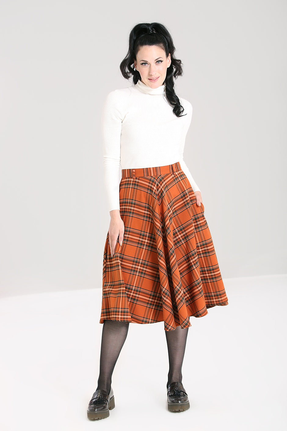 Tawny Skirt