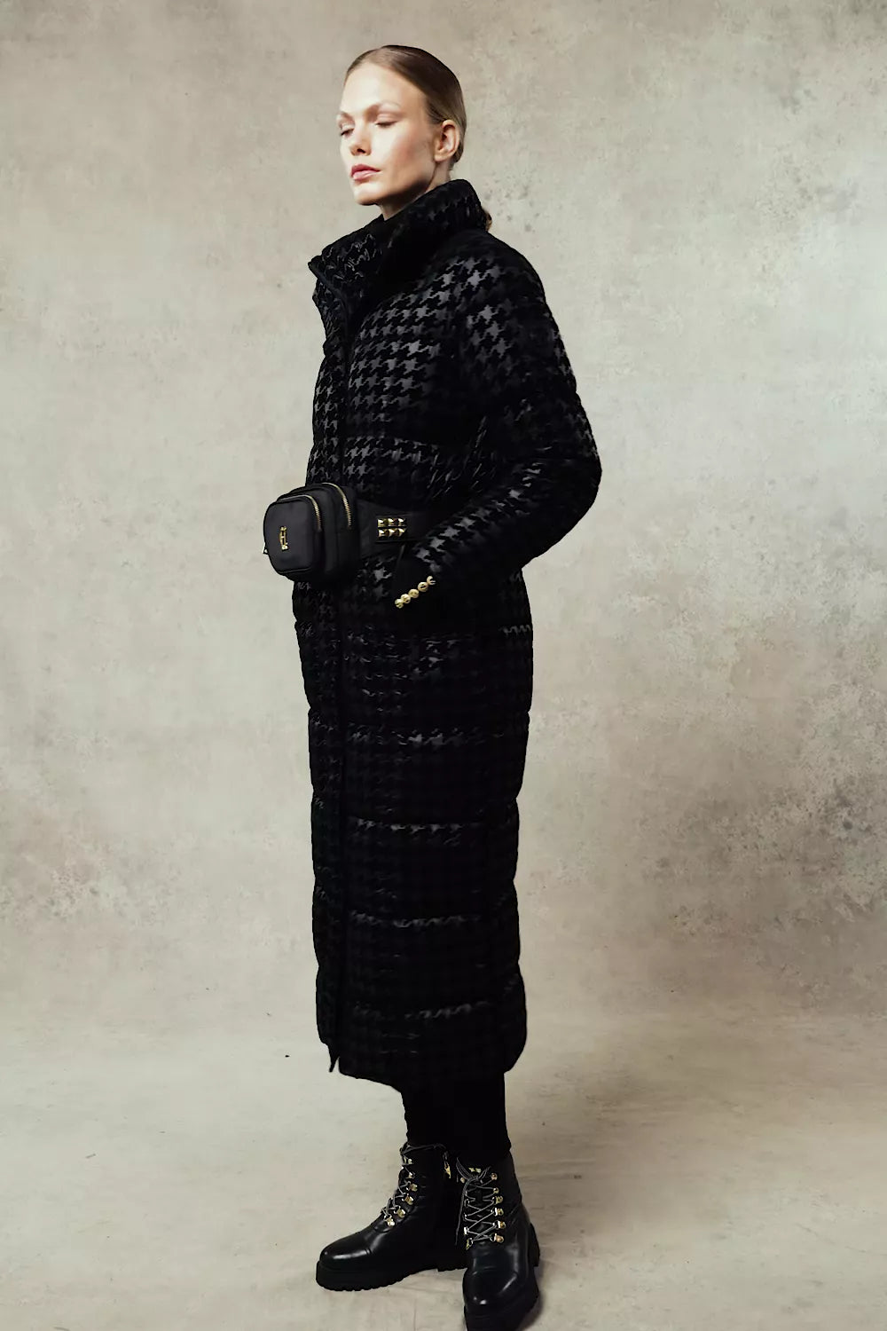 Crawford Longline Coat (Mono Houndstooth)